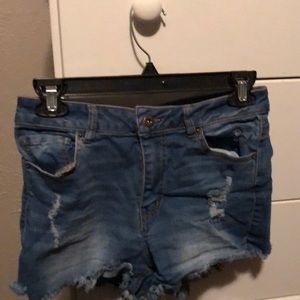 Blur jean shorts